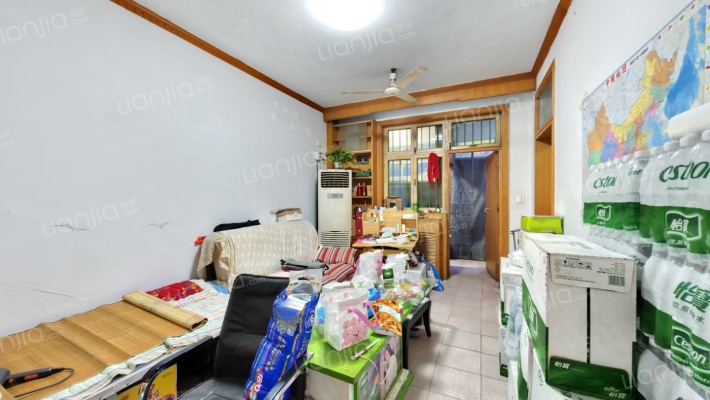 红色家园二手房实景图