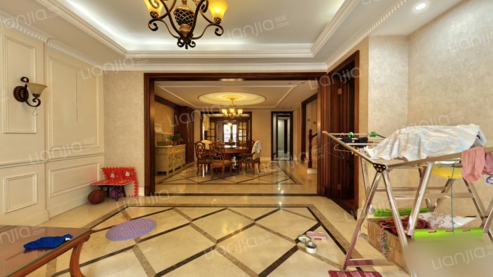 融科千章墅二手房实景图