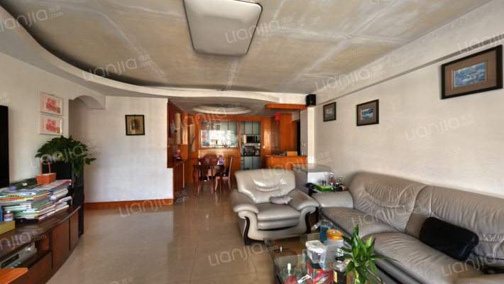 聚英花园二手房实景图