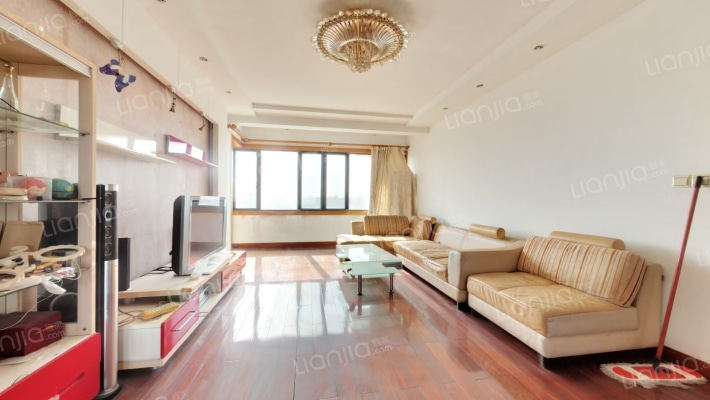 新港湾二手房实景图