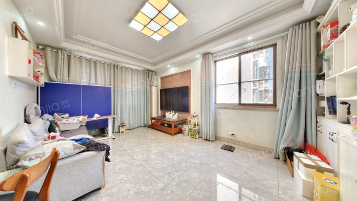 西小区二手房实景图