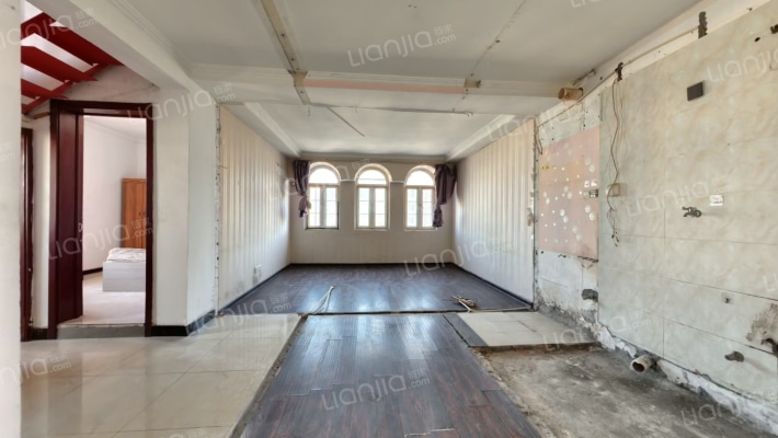 威尼斯水城第六街区二手房实景图