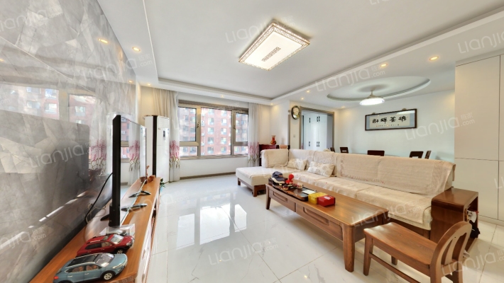 蓝河湾二手房实景图