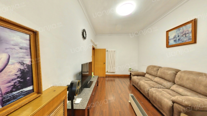 经一路三号院二手房实景图