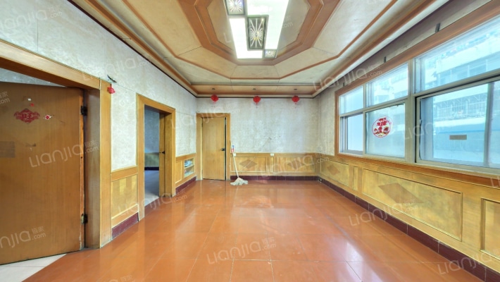 建行家属院二手房实景图