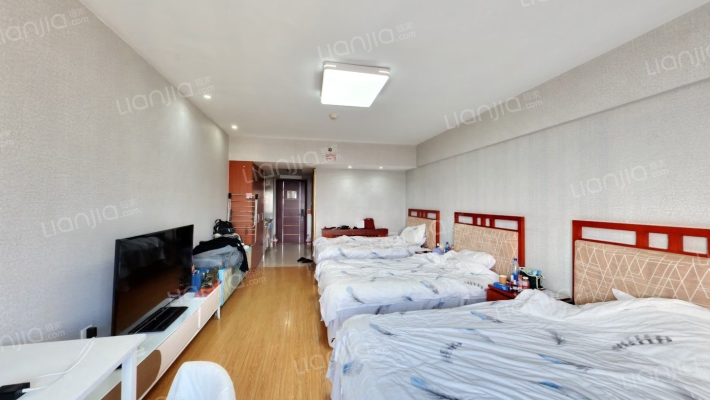 新金山公寓二手房实景图