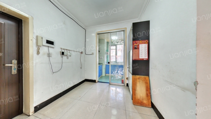 香河园中里二手房实景图