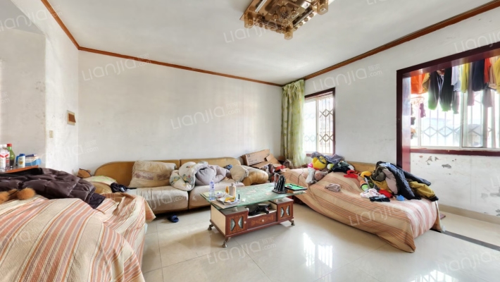 彩虹二苑二手房实景图