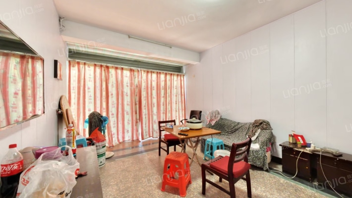 菜场二手房实景图