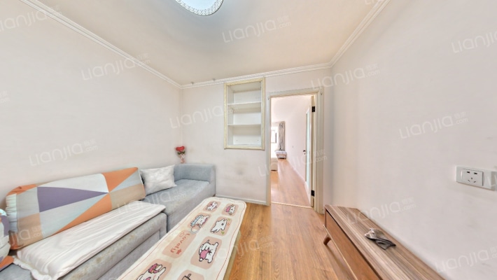 新村三里二手房实景图