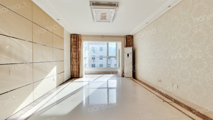 凌云名苑二手房实景图