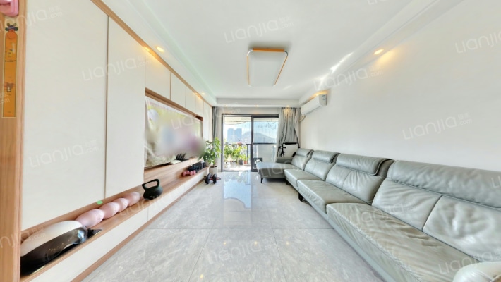 东方海雅居二手房实景图