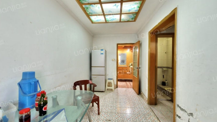 忠孝巷4号二手房实景图