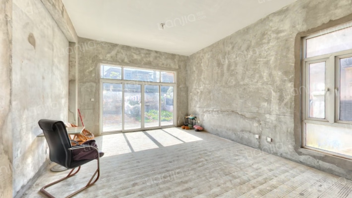 碧桂园滨湖城蓝湖郡苑二手房实景图