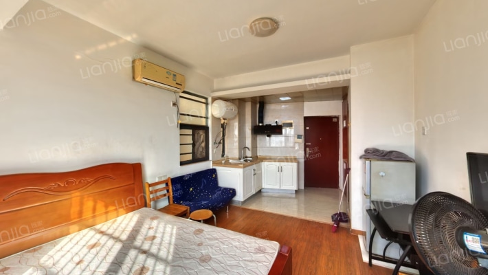 东方摩卡二手房实景图