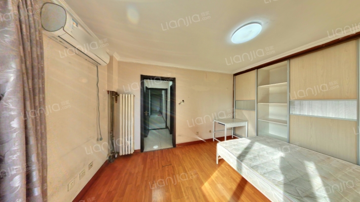 新纪家园二手房实景图