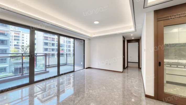 万科清水甲第致远二手房实景图