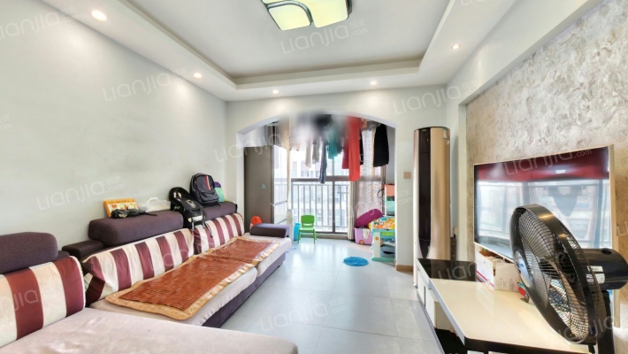 信达滨江蓝庭二手房实景图