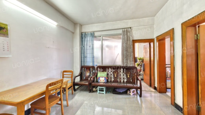 银德大厦二手房实景图