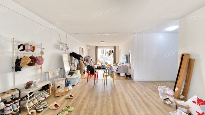 顶秀青溪二手房实景图