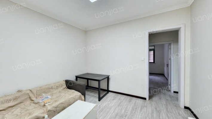 青华路22号二手房实景图