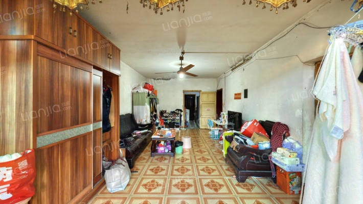 胜利街79号二手房实景图