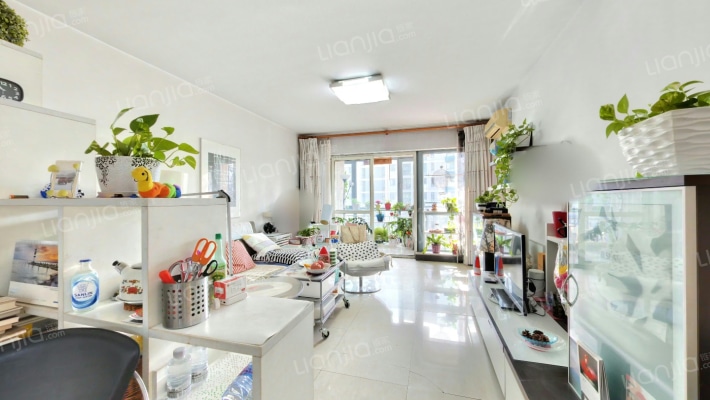 上地佳园二手房实景图