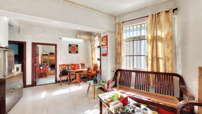 三角楼二手房实景图