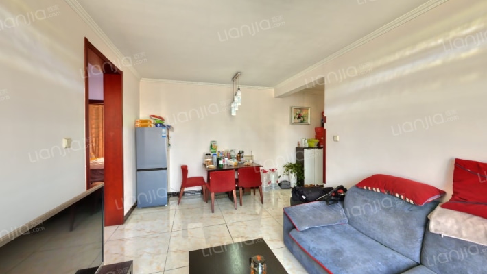 泰福苑D3区二手房实景图