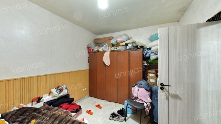 拐枣树街28号二手房实景图