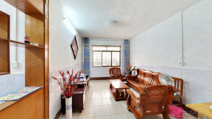 东港小区二手房实景图