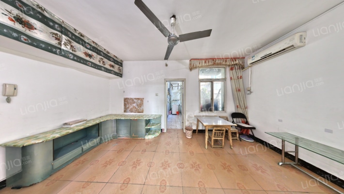 湖南省核工业地质局三0三大队二手房实景图