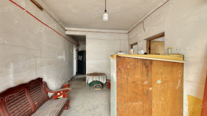 龙脊路78号二手房实景图