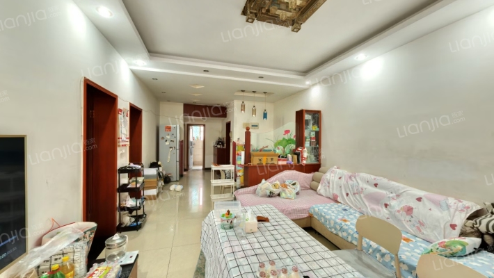 蓝天锦园B区二手房实景图