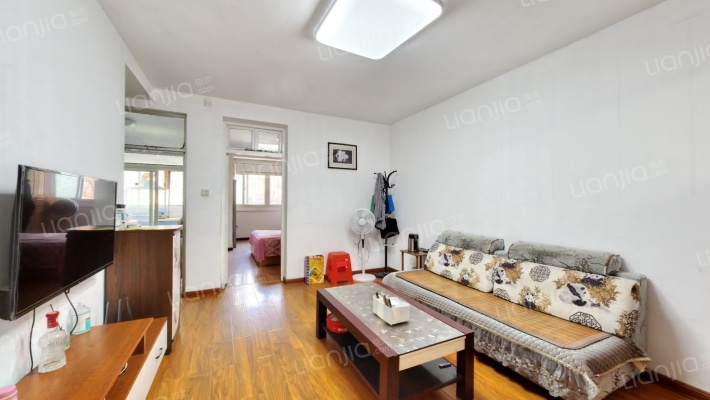 文化宫路32号二手房实景图