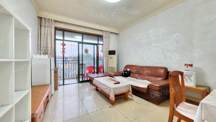 恒森朗晴居二手房实景图