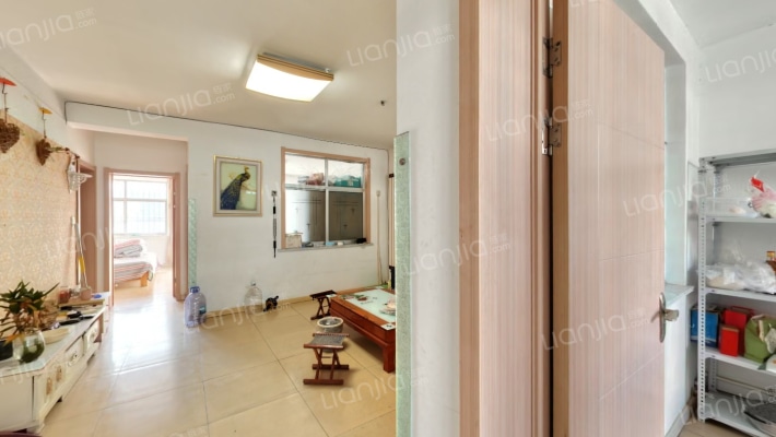 老百货小区二手房实景图