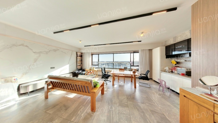 翡翠公园六期二手房实景图