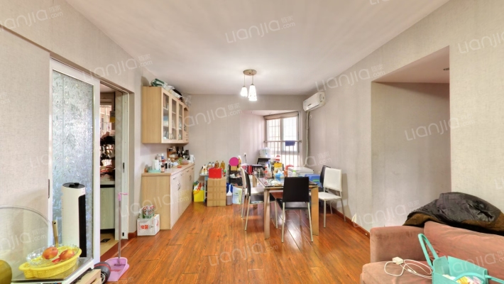 晴园虹锦公寓二手房实景图