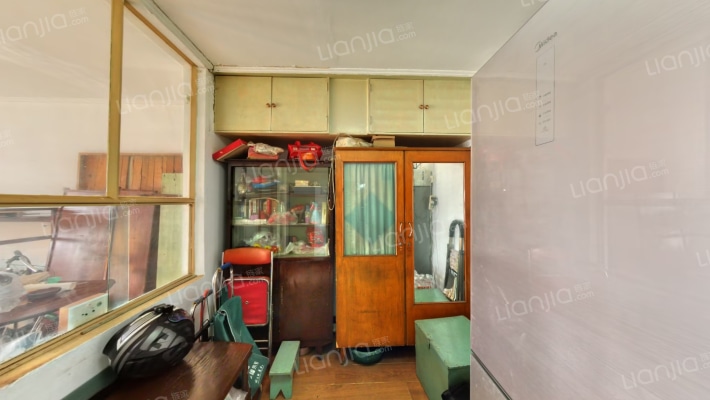 八场宿舍二手房实景图