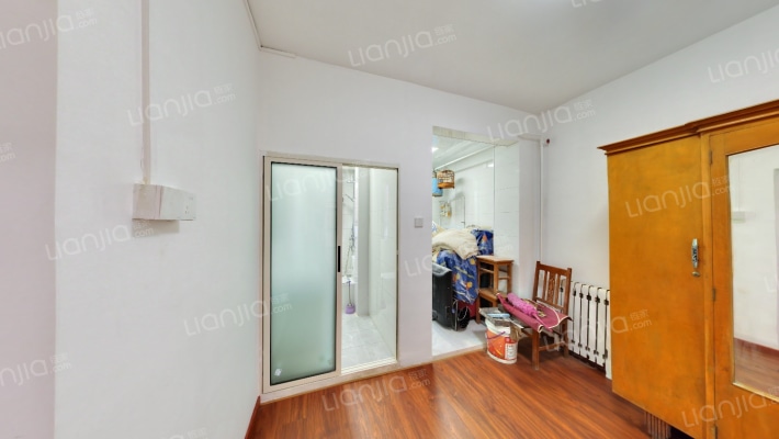 新安北里二手房实景图