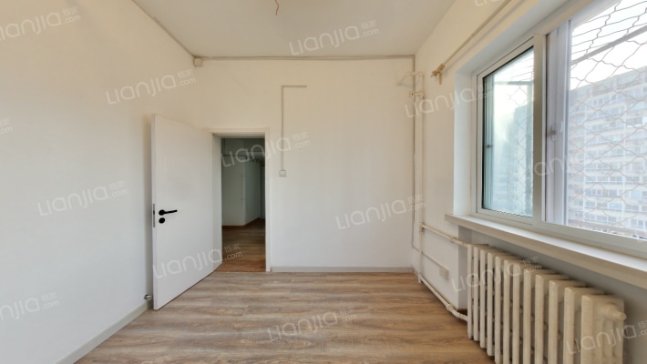 真武庙三里二手房实景图