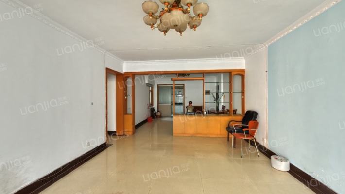 东方之珠二手房实景图