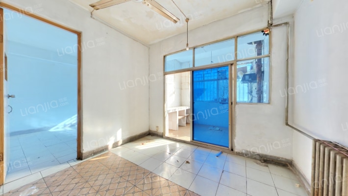 人民检察院家属院二手房实景图