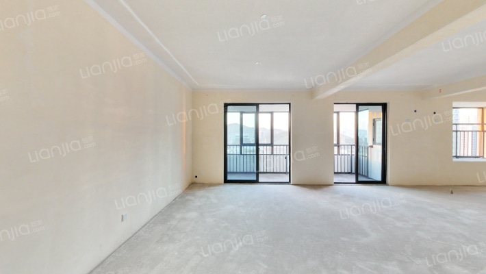 芳桂佳苑二手房实景图