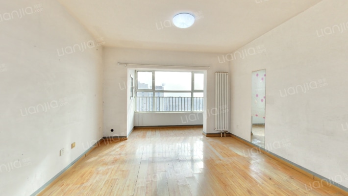 中建国际港二手房实景图