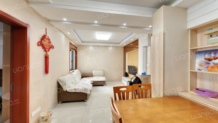 美景豪庭西区二手房实景图