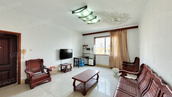 黄金路113号二手房实景图