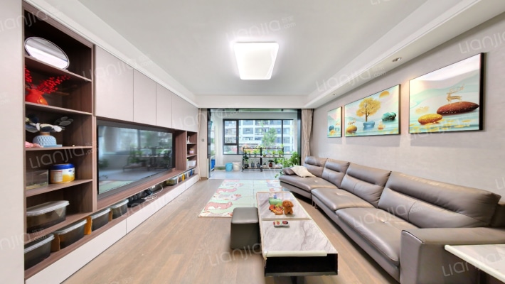 前山澜庭C区二手房实景图