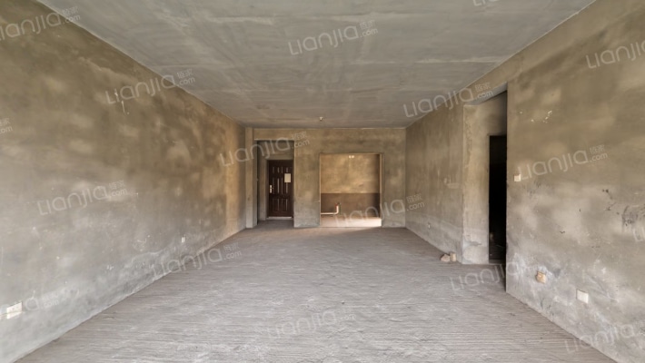 欧郡瑞朗花苑二手房实景图